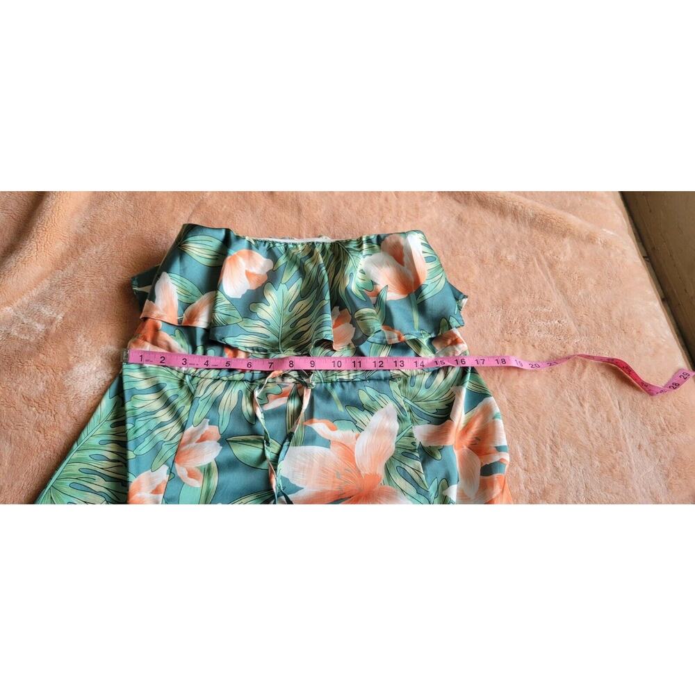 Beautiful beach maxi dress strapless hawaaiian with high slits and ruffles - Picture 7 of 7